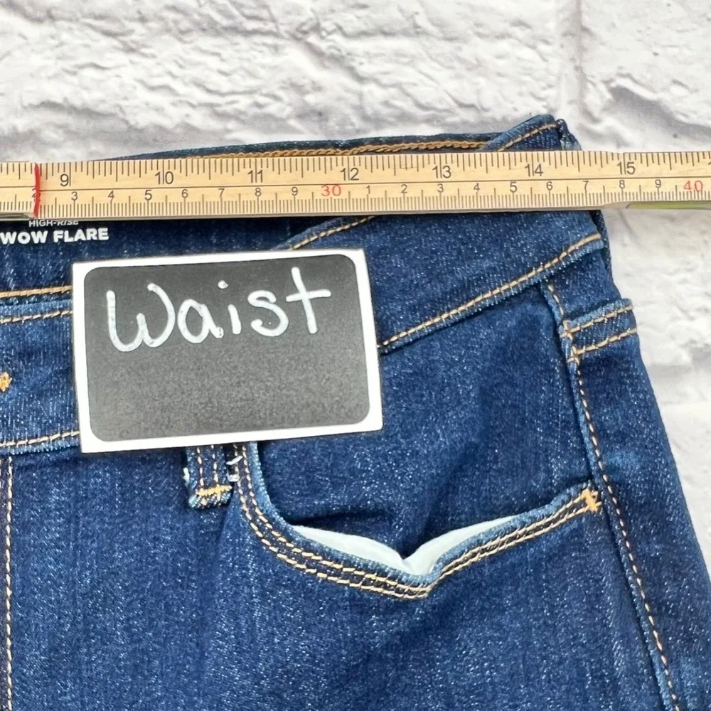 Old Navy Womens High Rise Wow Flare Jeans Dark Wash Blue Size 6 Denim Pants